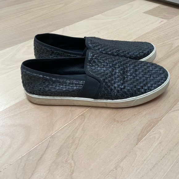 Vince Sneakers - Picture 3 of 4